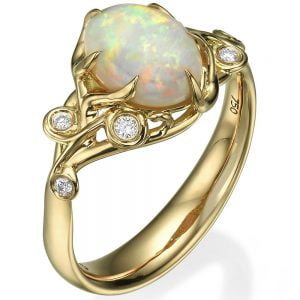 Australian Opal Ring Yellow Gold