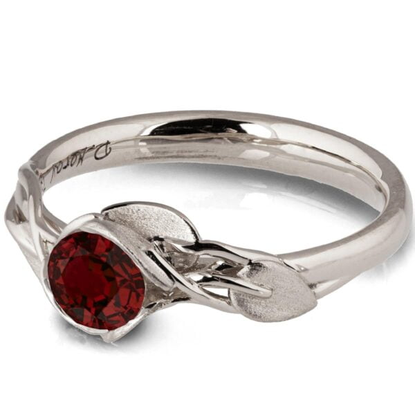 טבעת עלים אלגנטית מפלטינה משובצת רובי טבעית LEAVES #6 טבעות אירוסין