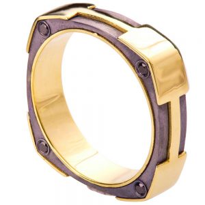 טבעת לגבר עשויה זהב צהוב וכסף ומשובצת יהלומים שחורים – RBNG20 טבעות נישואין