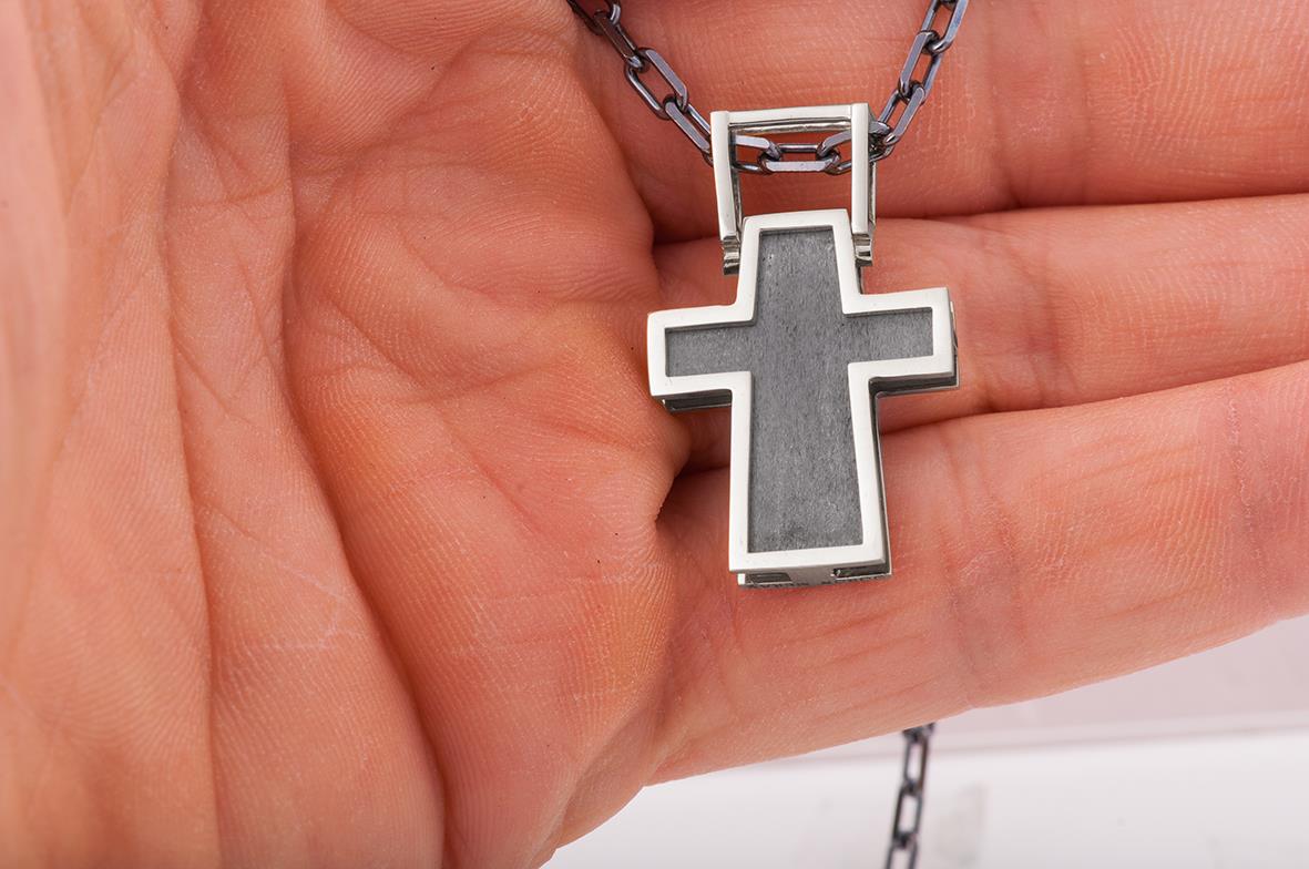 LUXEJEW Cross Necklace for Men, Silver Black Gold India | Ubuy