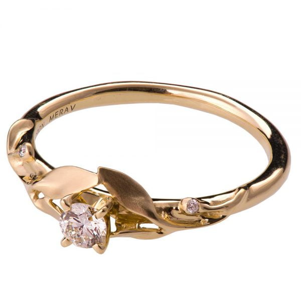 טבעת אירוסין בעיצוב עלים משובצת יהלומים בזהב אדום #LEAVES13 טבעות אירוסין