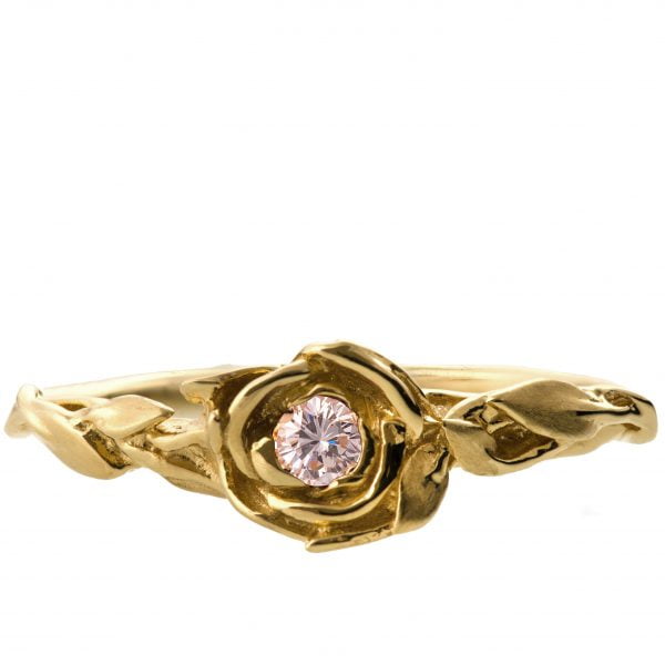 טבעת אירוסין מעודנת עשויה זהב צהוב בעיצוב ורד ובשיבוץ יהלום Rose #2 טבעות אירוסין