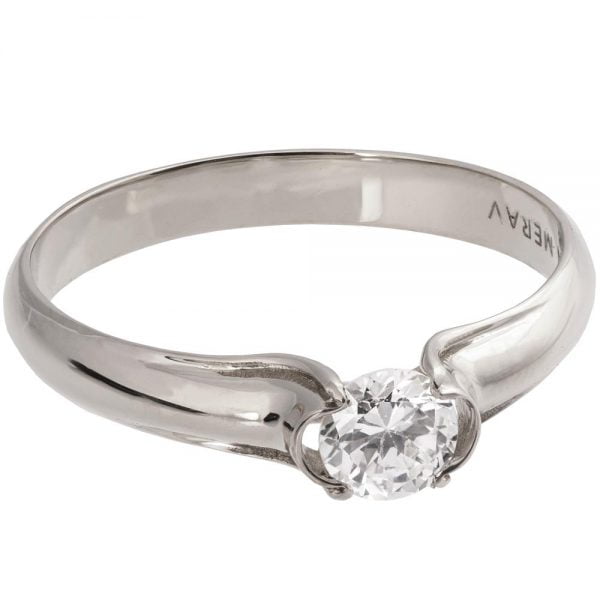 טבעת אירוסין בשיבוץ יהלום עשויה פלטינה ENG #4 טבעות אירוסין
