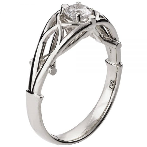 טבעת אירוסין בסגנון קלטי מפלטינה משובצת מואסניט ENG 14 טבעות אירוסין