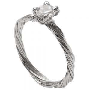 טבעת אירוסין בהשראת הטבע עשויה זהב לבן משובצת מואסניט – Twig #3 טבעות אירוסין