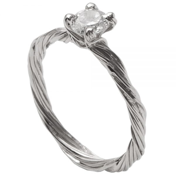 טבעת אירוסין בהשראת הטבע מפלטינה משובצת מואסניט – Twig #3 טבעות אירוסין