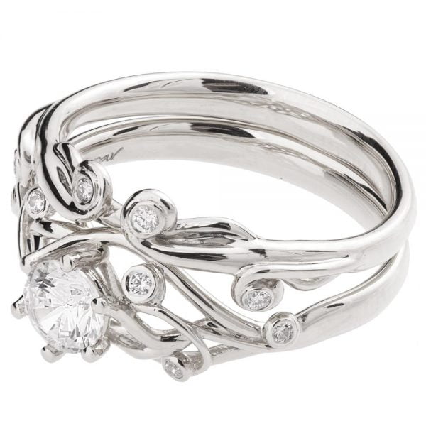 טבעת אירוסין בשיבוץ יהלום מלווה בטבעת נישואין בסגנון קלטי עשויות פלטינה ENG#17 טבעות אירוסין