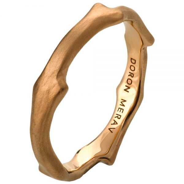 טבעת בהשראת הטבע בגימור מאט עשויה זהב אדום Twig #7W טבעות נישואין