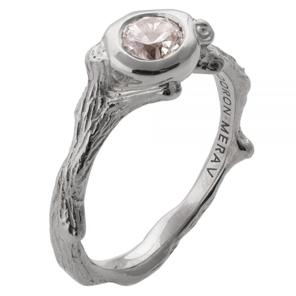 טבעת מעוצבת בהשראת הטבע משובצת יהלום עשויה זהב לבן Twig #10 טבעות אירוסין