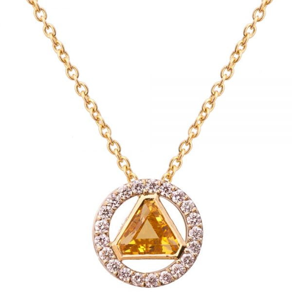 Triangle Pendant Yellow Gold and Diamonds Catalogue
