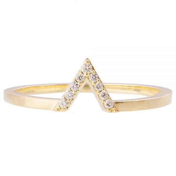 טבעת V מעודנת משובצת יהלומים עשויה זהב צהוב R021 טבעות נישואין