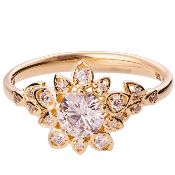 טבעת אירוסין וינטאג’ מזהב אדום משובצת מואסניט ויהלומים Flower 2B טבעות אירוסין