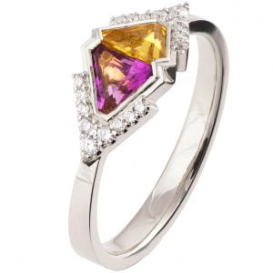 טבעת אלגנטית בשיבוץ יהלומים ואבני חן טבעיות עשויה זהב לבן #R026 טבעות אירוסין
