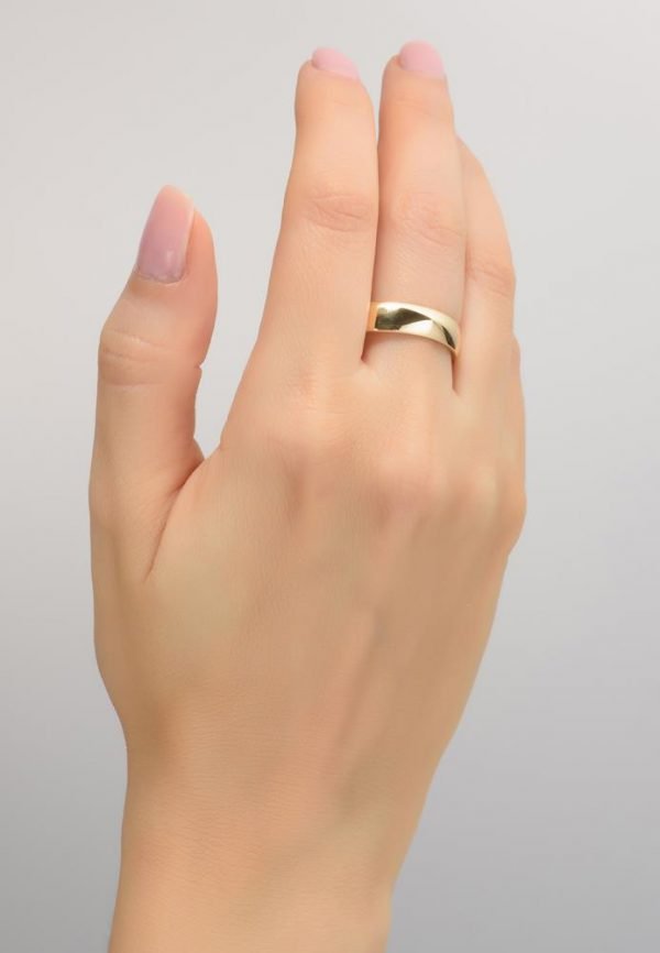 טבעת נישואין קלאסית 'קומפורט פיט' עשויה זהב צהוב טבעות נישואין