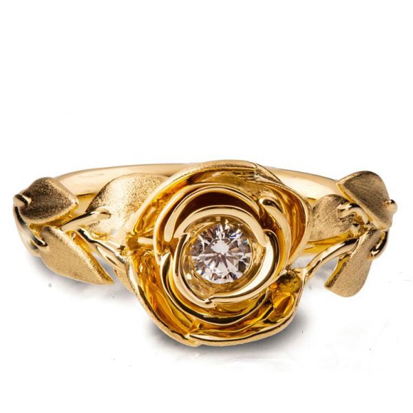 טבעת ורד זהב צהוב משובץ מואסניט Rose #1 טבעות אירוסין
