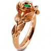 טבעת אירוסין בעיצוב ורד עשויה זהב אדום ומשובצת אמרלד #ROSE1 טבעות אירוסין