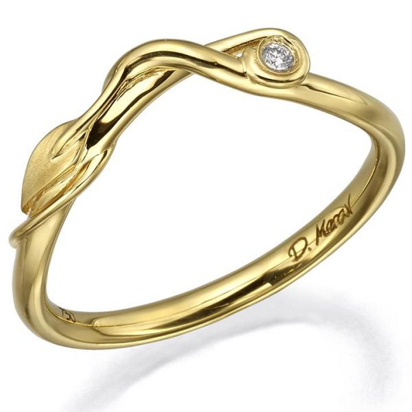 טבעת מעודנת מעוצבת בהשראת הטבע עשויה זהב צהוב טבעות נישואין