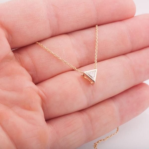 Triangle Pendant White Gold and Diamond Catalogue