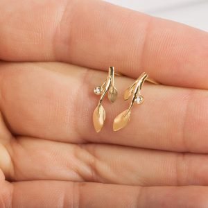 Leaf Earrings Rose Gold and Diamonds Catalogue