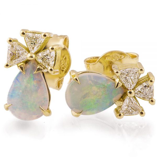 Opal Earrings Yellow Gold and Diamonds Catalogue