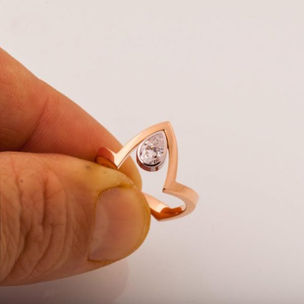 Rose Gold V Ring With Pear Shaped Moissanite Catalogue