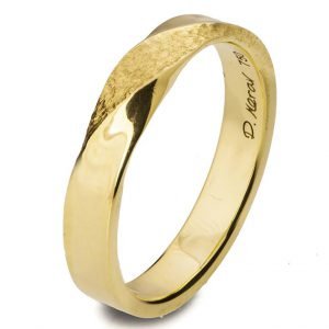 Hammered Mobius Wedding Band Yellow Gold