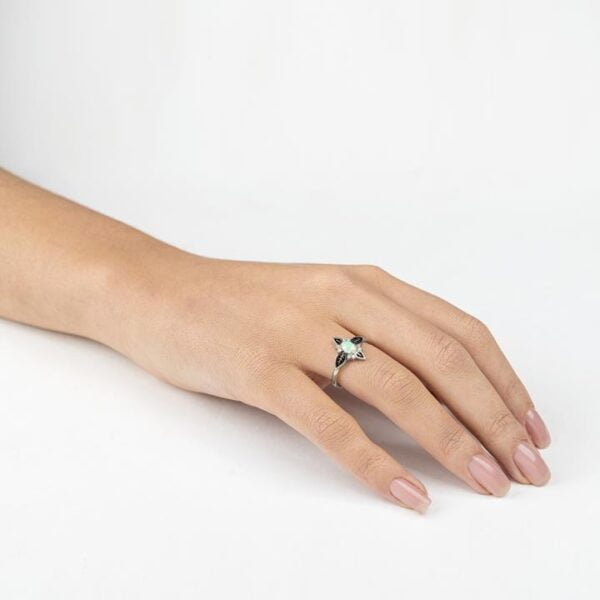 Black Leaves Opal Platinum Engagement Ring Catalogue