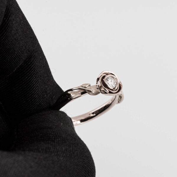 Rose Engagement Ring Platinum and Diamond Catalogue