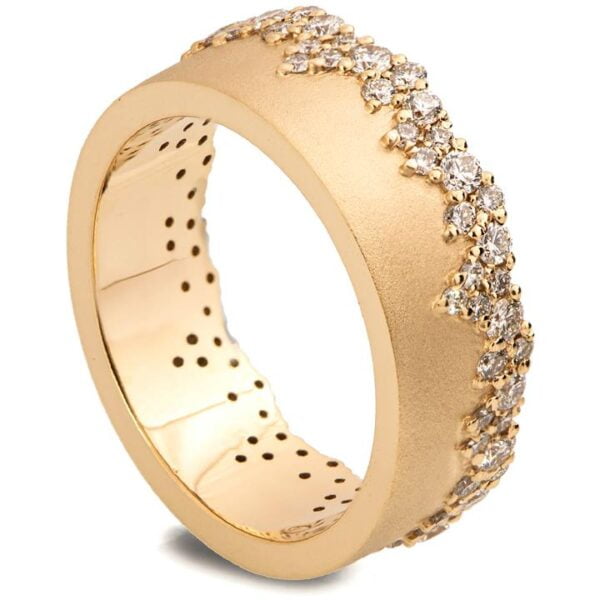 Snow Ring, Yellow Gold Wedding Ring Set With a Cluster of Diamonds Catalogue