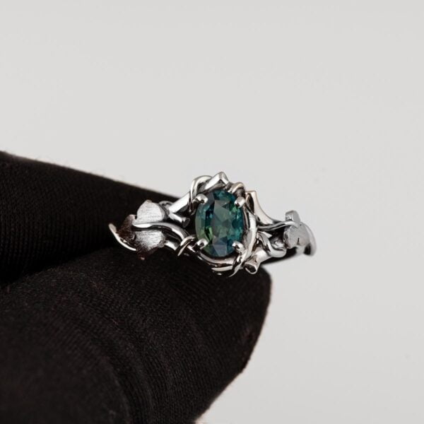 Black and White Gold Vines and Leaves Teal Sapphire Engagament Ring Catalogue